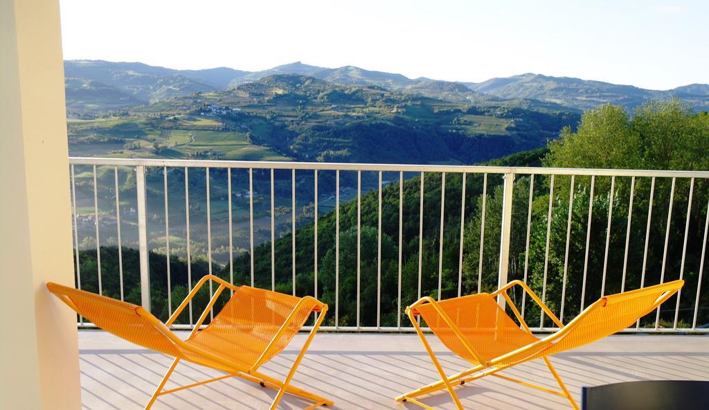Апартаменты Borgo San Rocco Piemonte Castino Экстерьер фото
